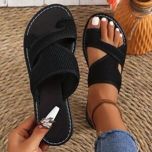Black Mesh Breathable Flat Sandals Beach Shoes Size 9 (EUR40)